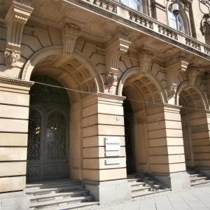 Eingang der alten Mannheimer Börse – heute Städtische Musikschule Mannheim